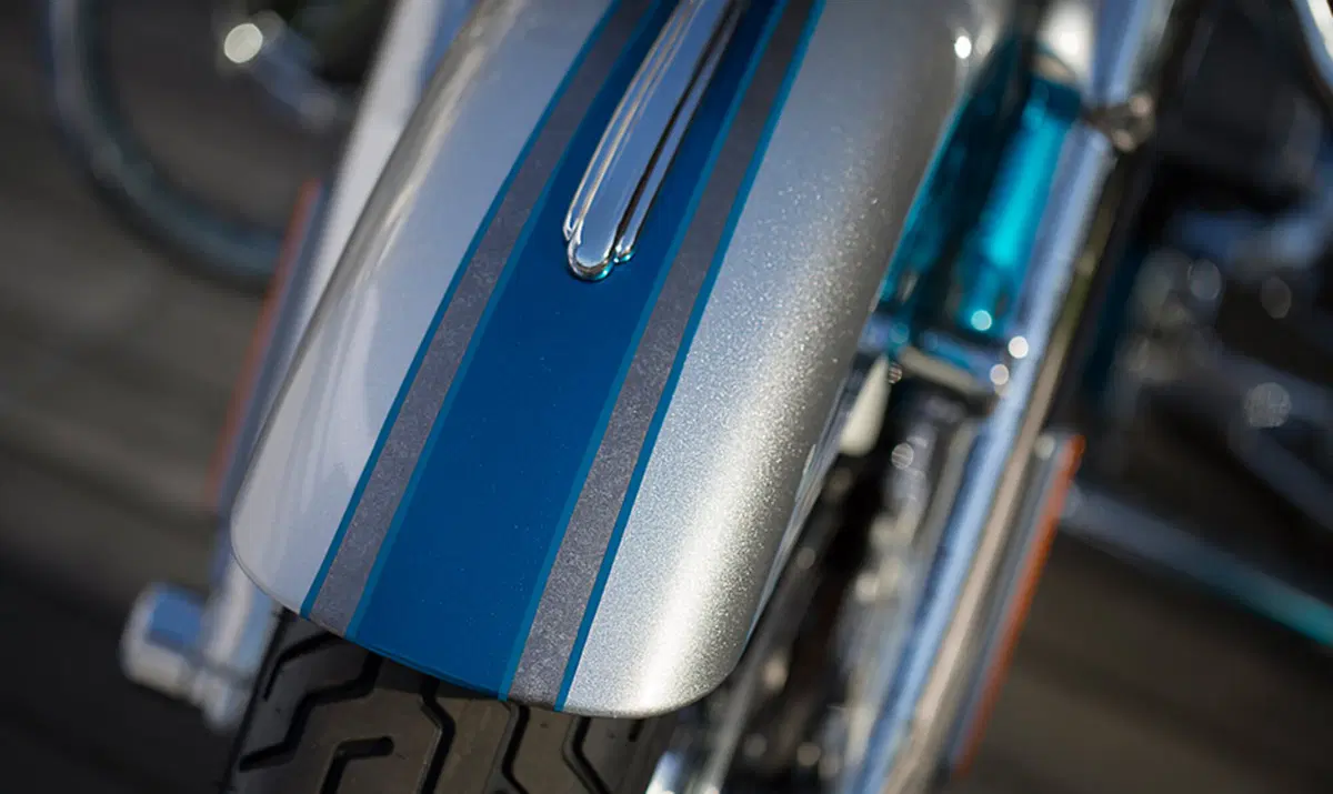 Harley-Davidson CVO - Custom Vehicle Operations 1800 Deluxe (2014 - 15) - FLSTNSE (6)