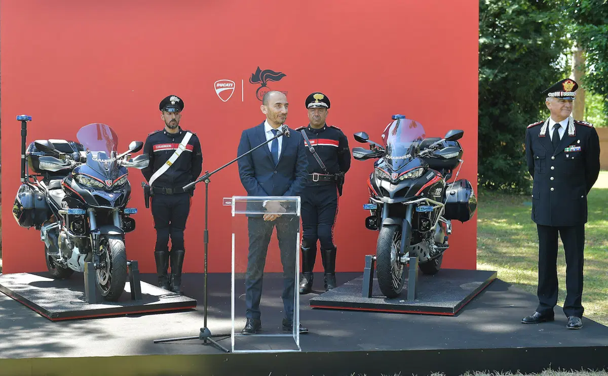 Ducati Multistrada 1200 S ed Enduro per i Carabinieri (2)
