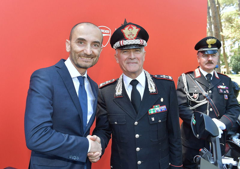 Ducati Multistrada 1200 S ed Enduro per i Carabinieri