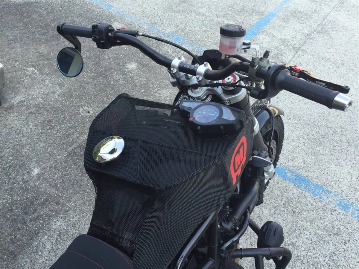 Le Strane di Moto.it: Husqvarna Nuda 900R (3)