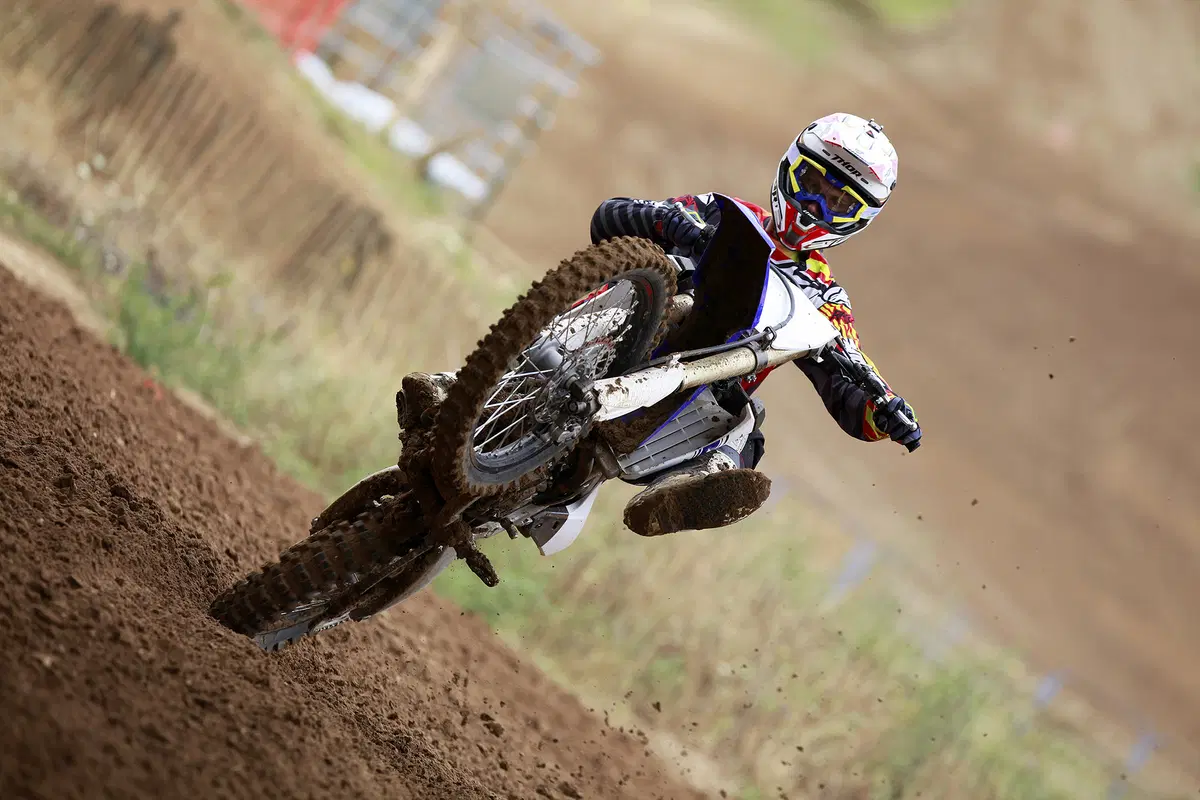 Yamaha YZ-F 250 e 450 2016