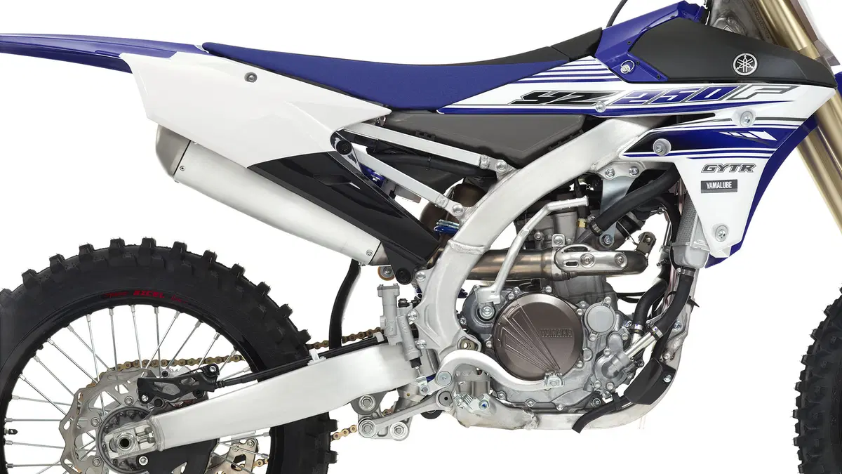 Yamaha YZ-F 250 e 450 2016 (17)