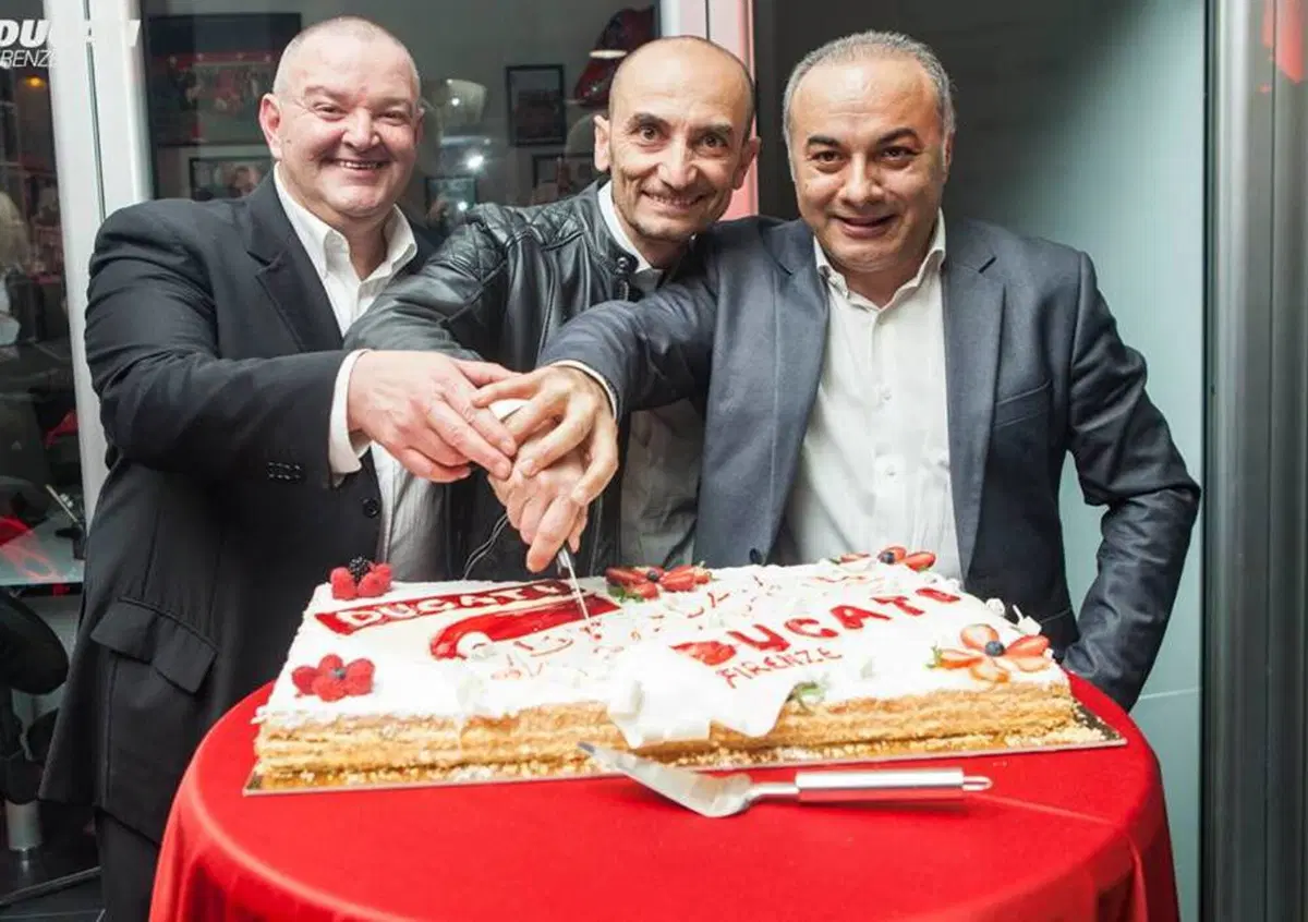 Ducati Firenze, grande festa per i 15 anni di attivit&agrave;
