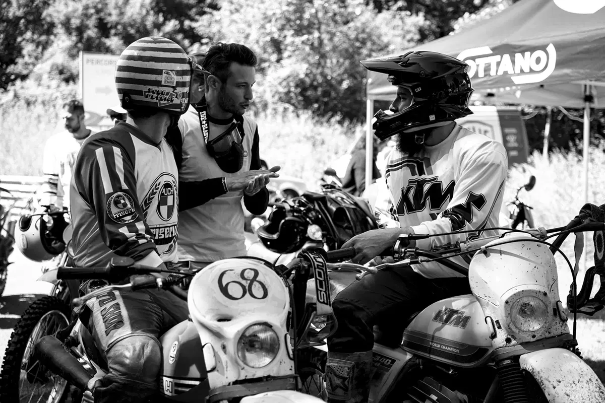 The Deus Swank Rally, tappa a Monza sull'anello alta velocità (3)