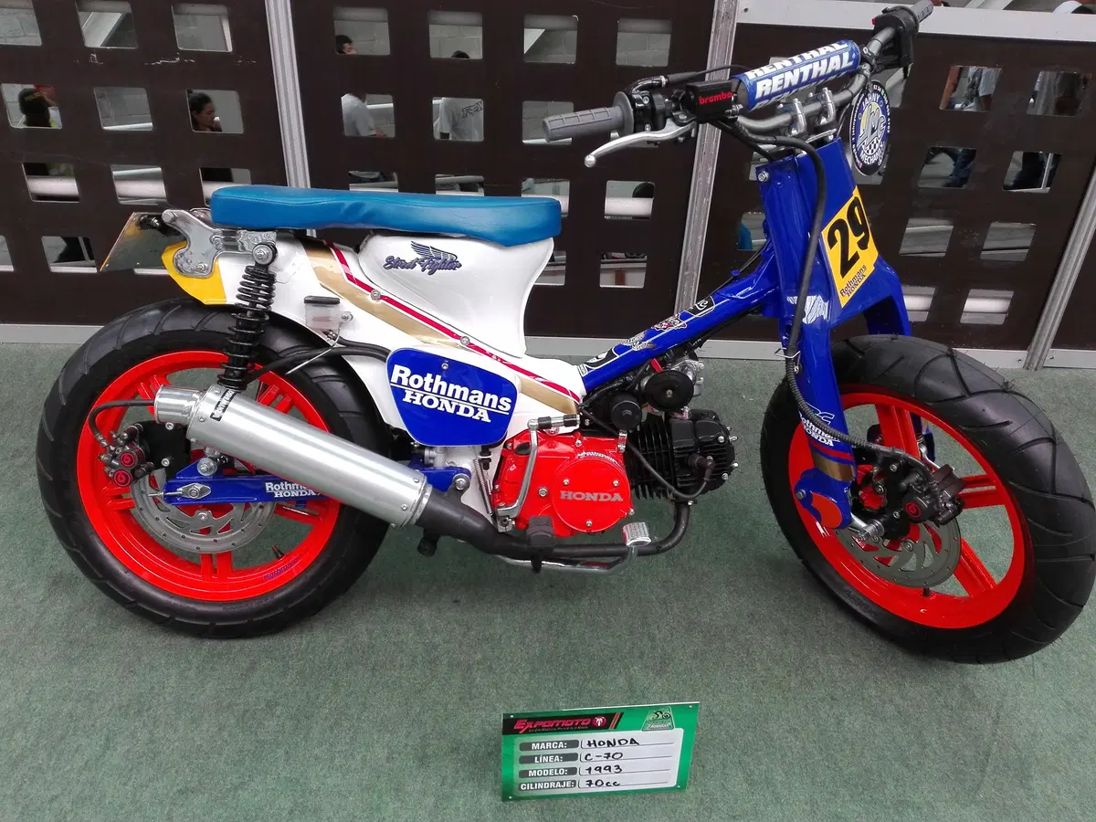 Feria de las 2 Ruedas di Medellin. Le moto e Guillermo Pajon (14)