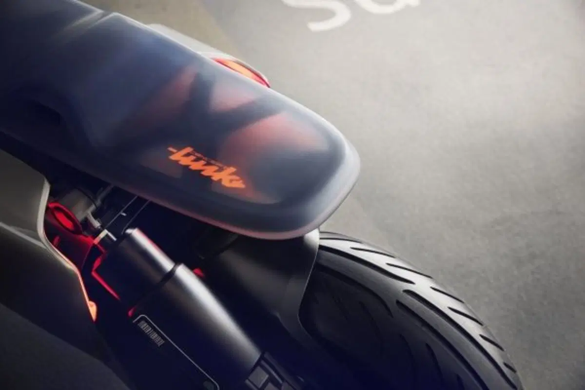 Concept Link: l’evoluzione scooter secondo BMW Motorrad (4)