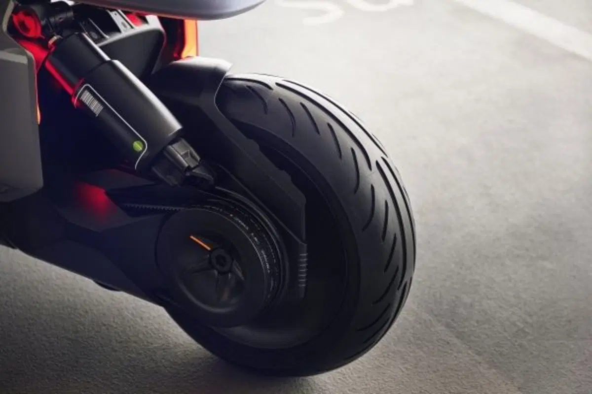 Concept Link: l’evoluzione scooter secondo BMW Motorrad (6)