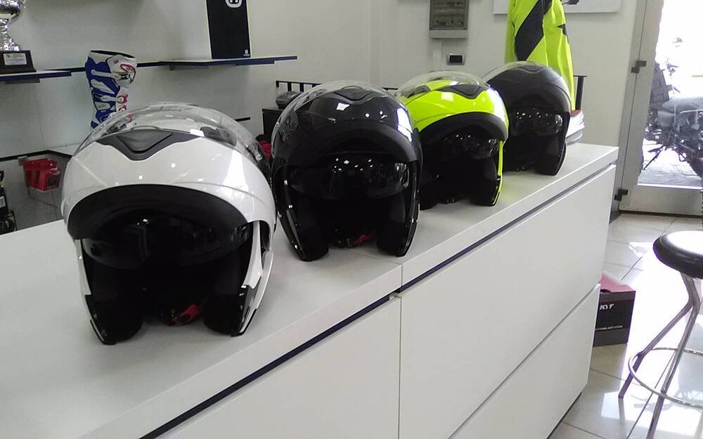 CASCO KYT KYT Helmet (5)
