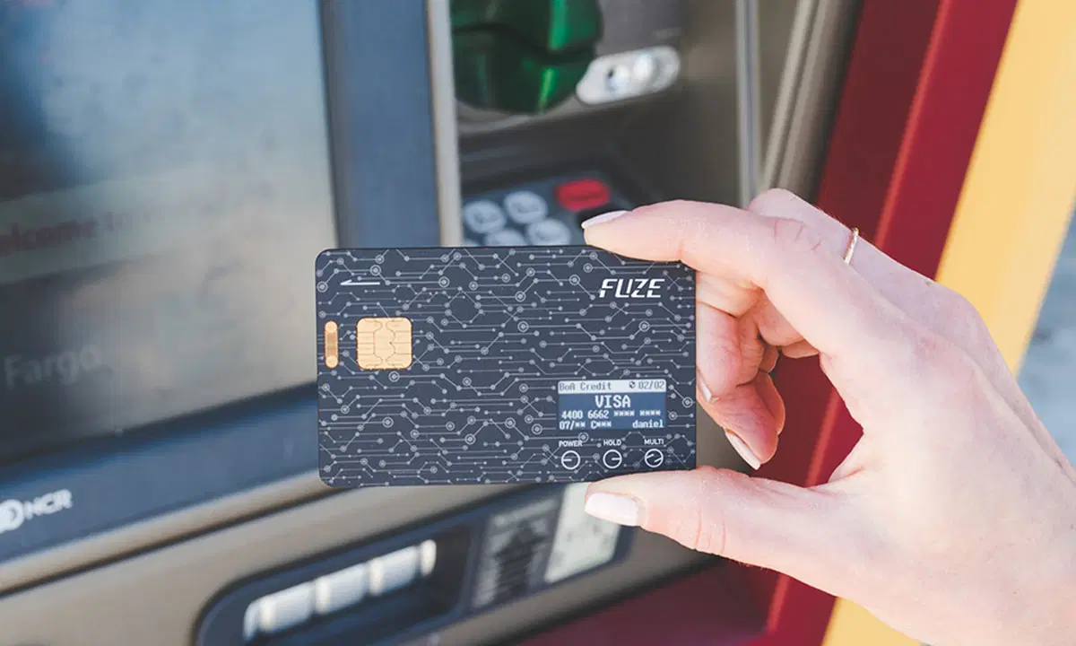 Fuze Smart Credit Card, la tessera intelligente che ne sostituisce 30