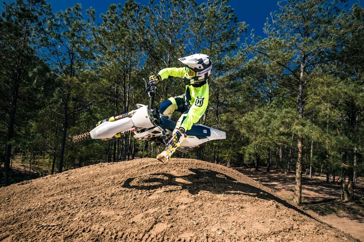 Husqvarna, nuova gamma Cross 2018