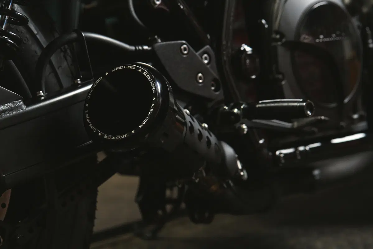 Yamaha XJR 1300 “Guerilla Four” (19)