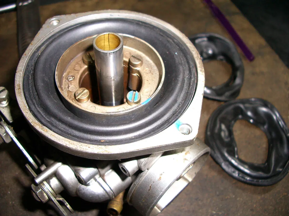 Restaurando, nona puntata: BMW R80 G/S Paris Dakar (54)