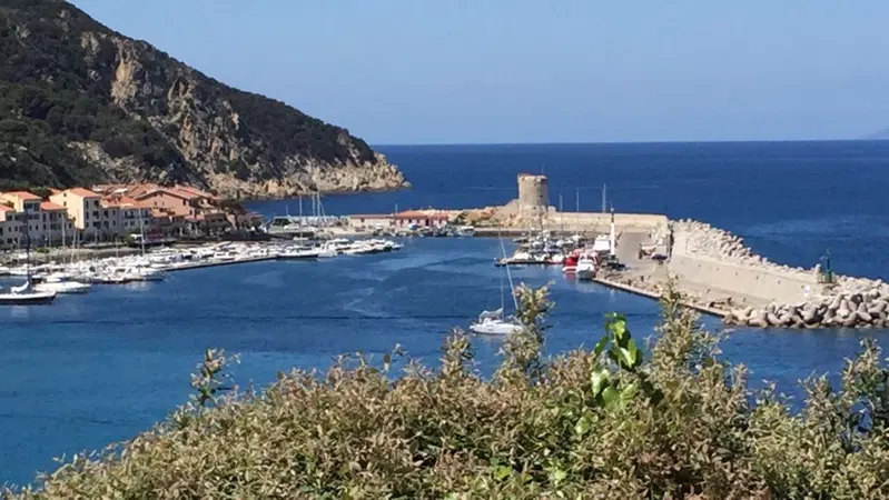 Isola D'Elba: 4 giorni tra natura e paesaggi mozzafiato