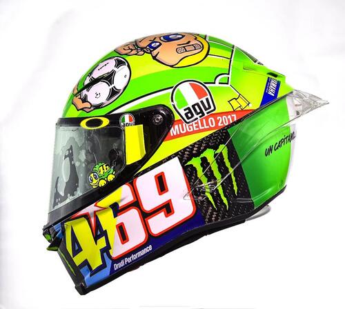 Il casco speciale di Rossi: C'è solo un capitano (4)