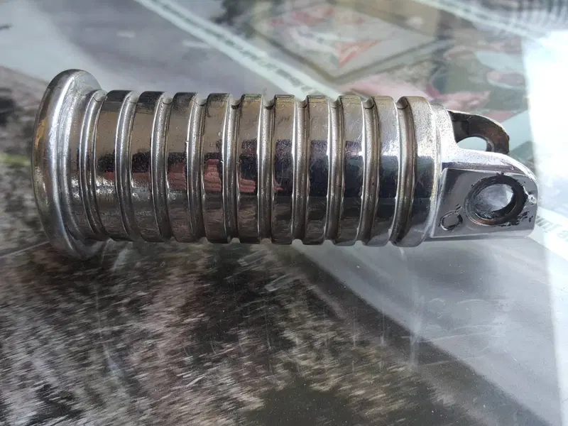 HD Pedana Guidatore Harley-Davidson (2)