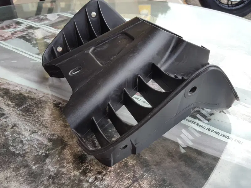 Breva 750 Griglia Radiato Moto Guzzi (4)