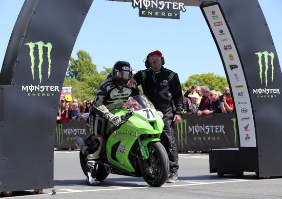 TT 2017. Davey Lambert è morto