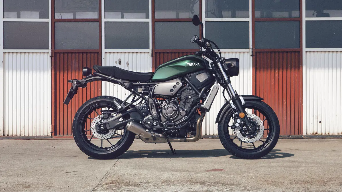 Yamaha XSR700: bicilindrica Sport Heritage (5)