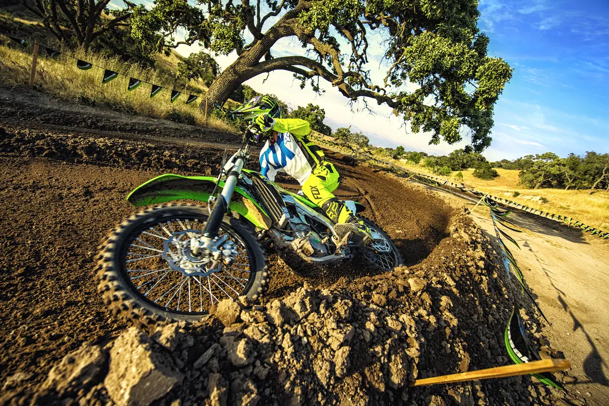 Kawasaki KX 250F 2018 (11)