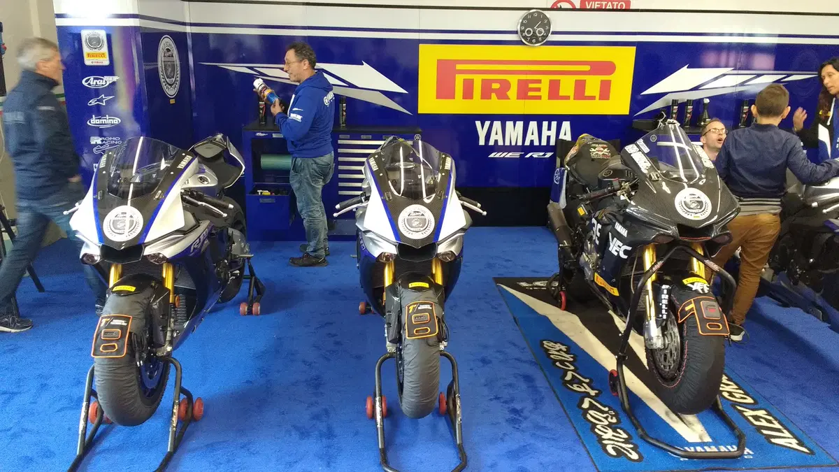 Old School Racing: in pista con Gramigni, Yamaha e Pirelli (6)