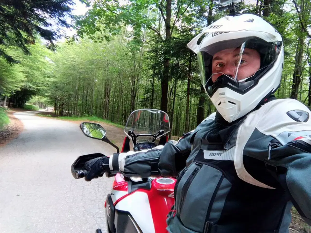 Moto tendata PartirePer (2)