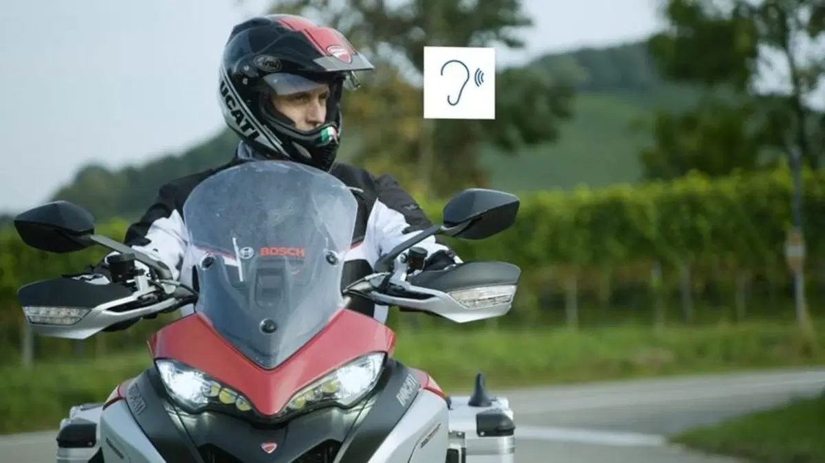 Da Bosch lo “scudo digitale“ per la sicurezza dei motociclisti (7)