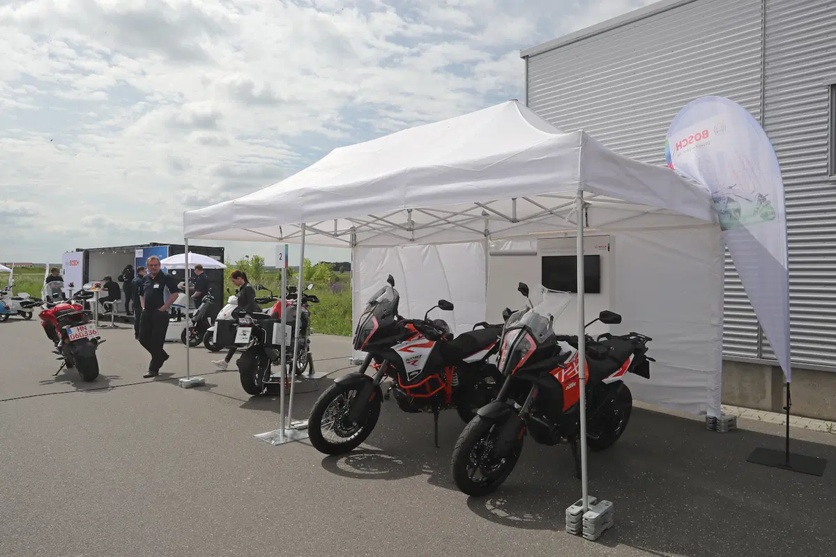 Da Bosch lo “scudo digitale“ per la sicurezza dei motociclisti (8)