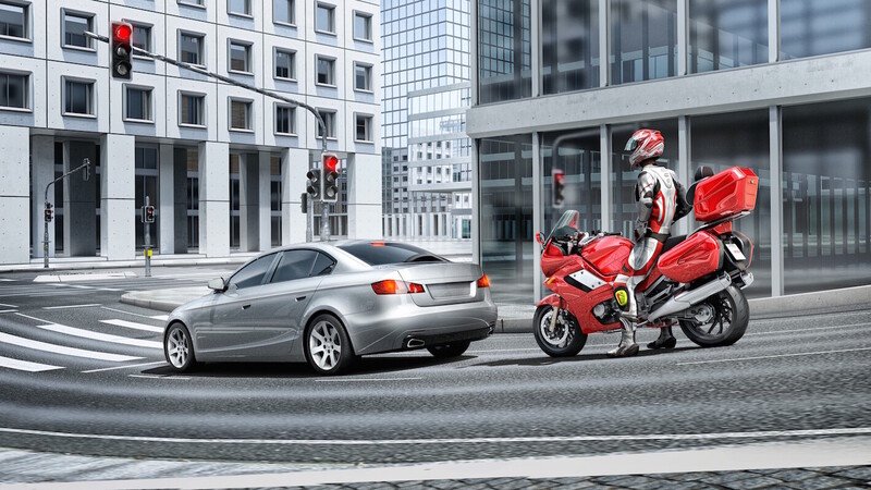 Bosch e i sistemi di assistenza alla guida della moto