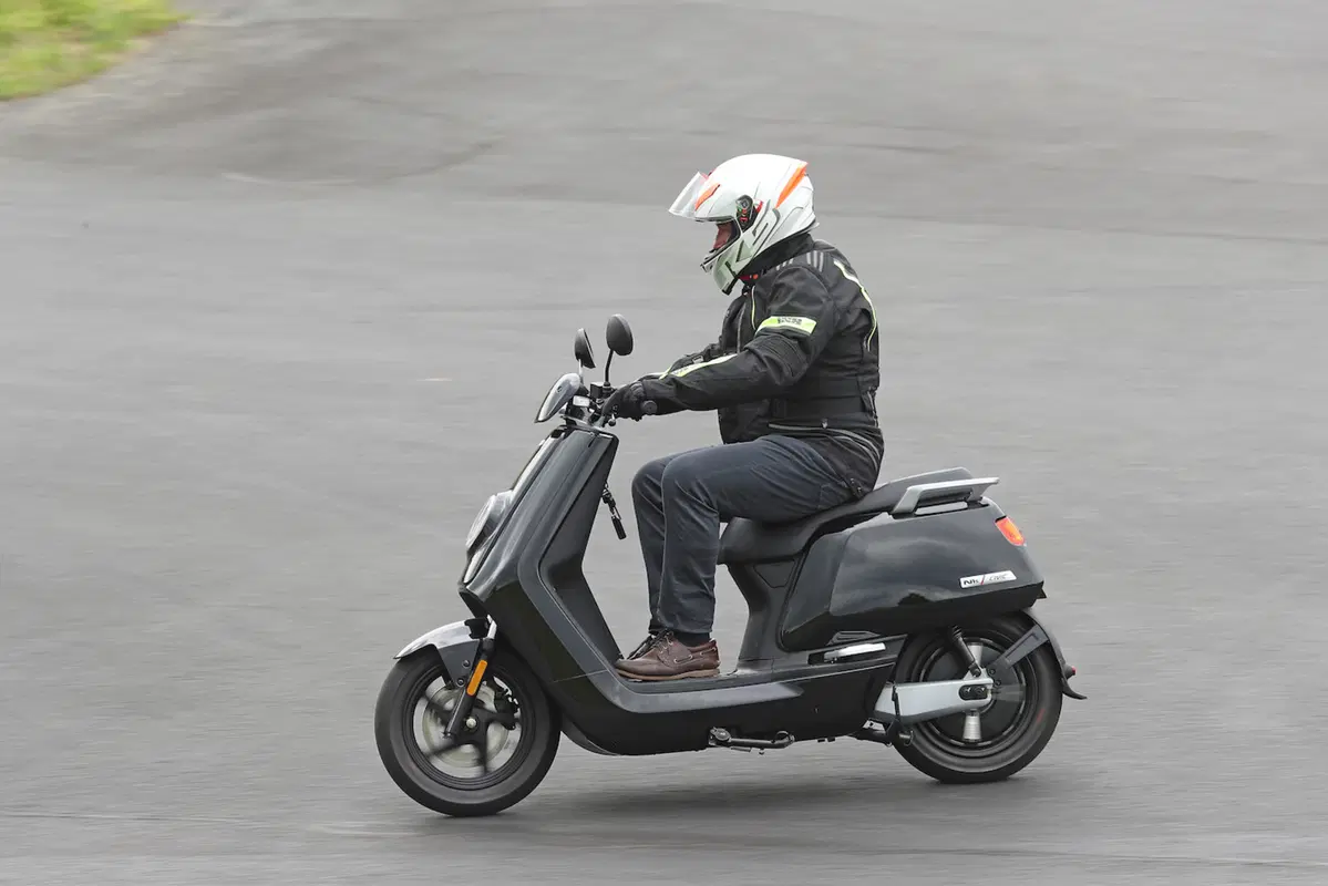 Motori elettrici e tecnologia pronta per l’Euro5 (3)
