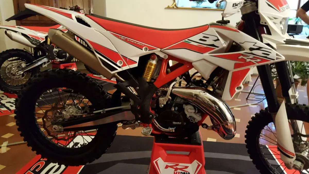 Beta 125 RR Enduro: arriva finalmente l'ottavo di litro italiana 2t! (2)