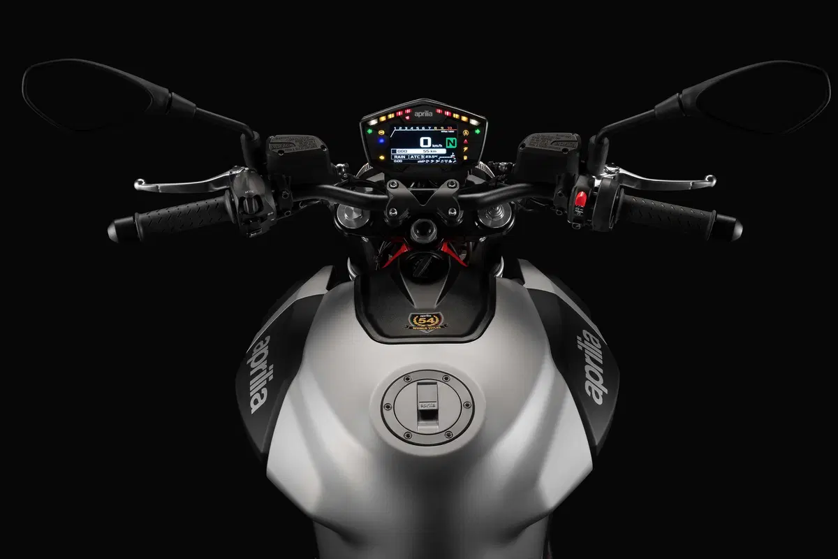 Aprilia Shiver 900 Shiver 900 ABS (2017 - 18) (10)