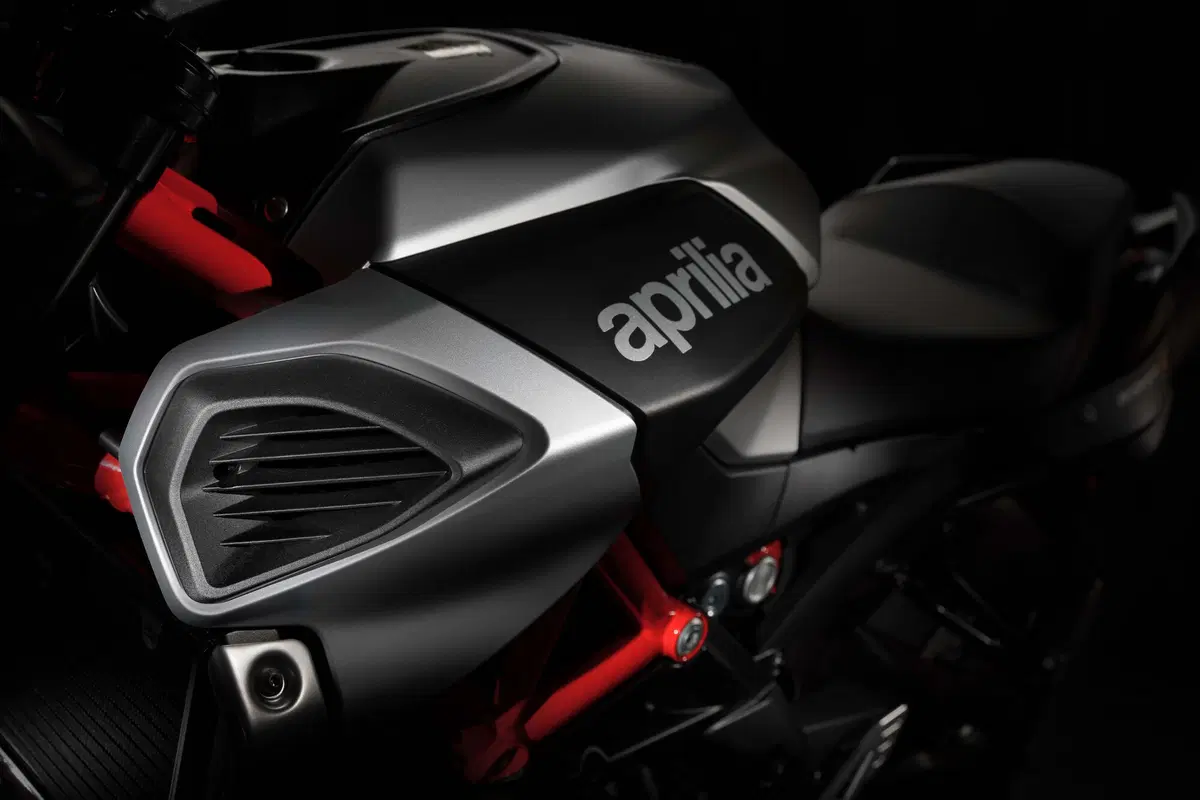 Aprilia Shiver 900 Shiver 900 ABS (2017 - 18) (12)