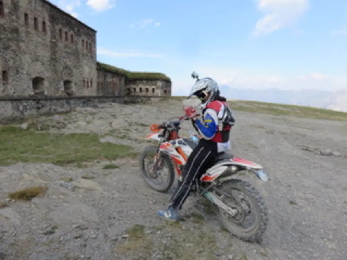 Tester per un giorno con Moto.it sulle KTM Duke 390: ecco le 10 tester!! (2)