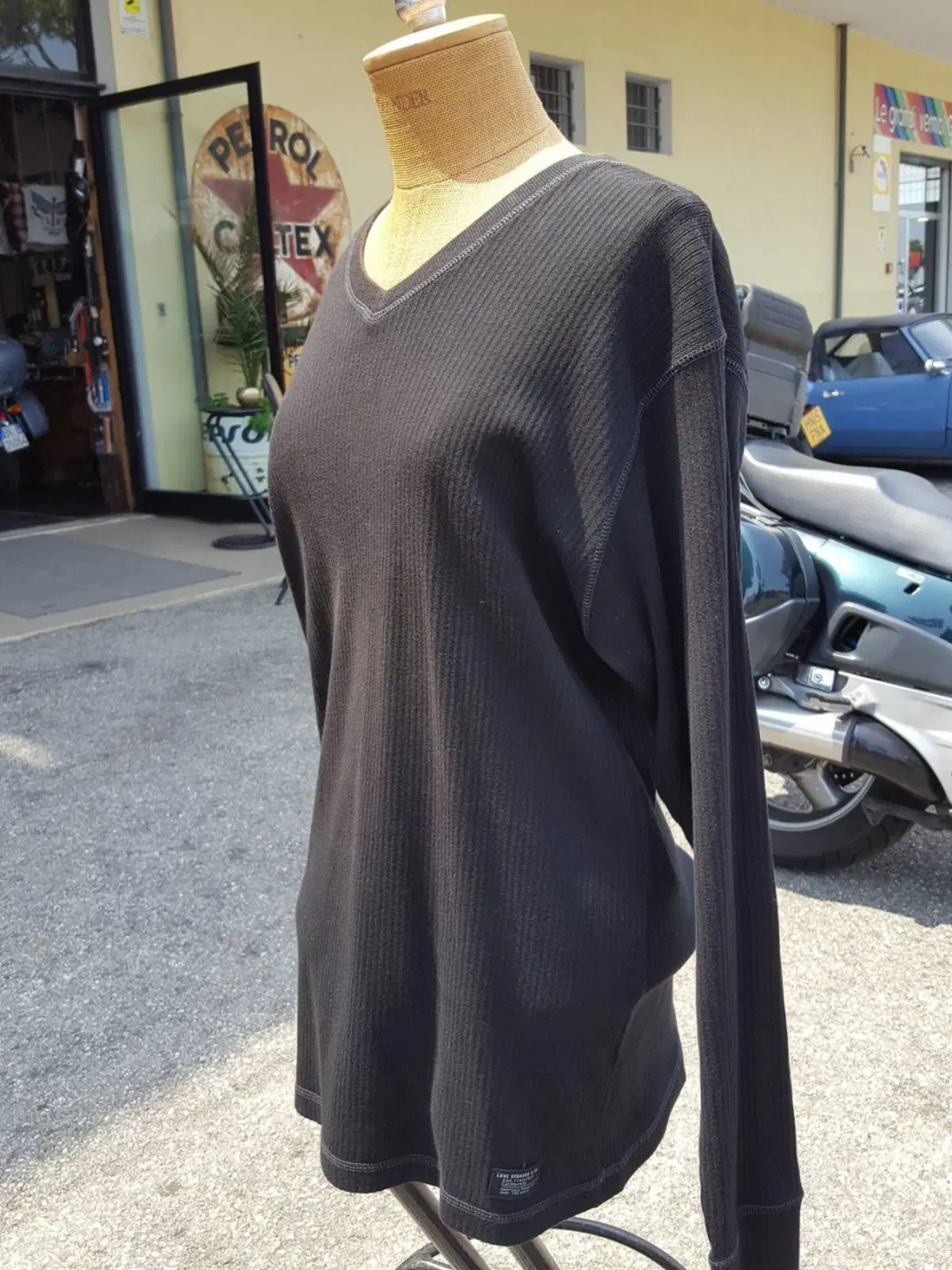 Maglietta Levi's XL (2)