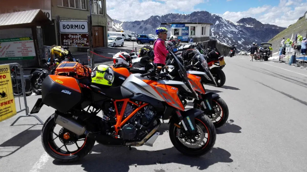 KTM 1290 Super Duke GT: prova sullo Stelvio. E 5 moto per i lettori! (7)