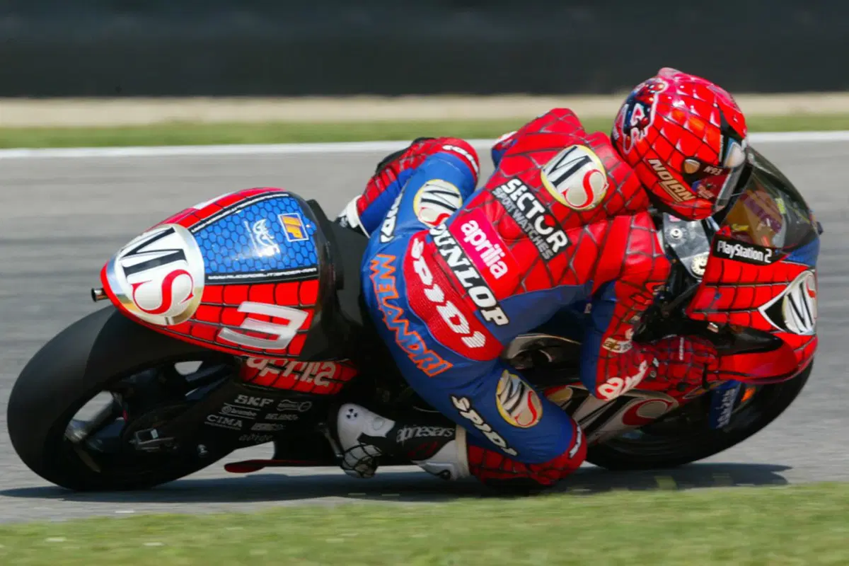 I 5 caschi più "speciali" della MotoGP (3)