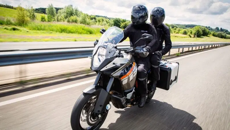 Airbag stradale Alpinestars Tech-Air: l'esperienza di Colin Ballantyne