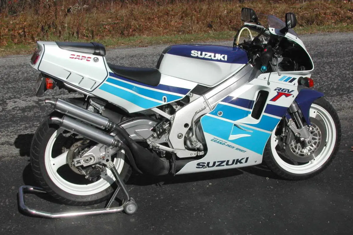 Suzuki RGV 250 my 1991 (2)