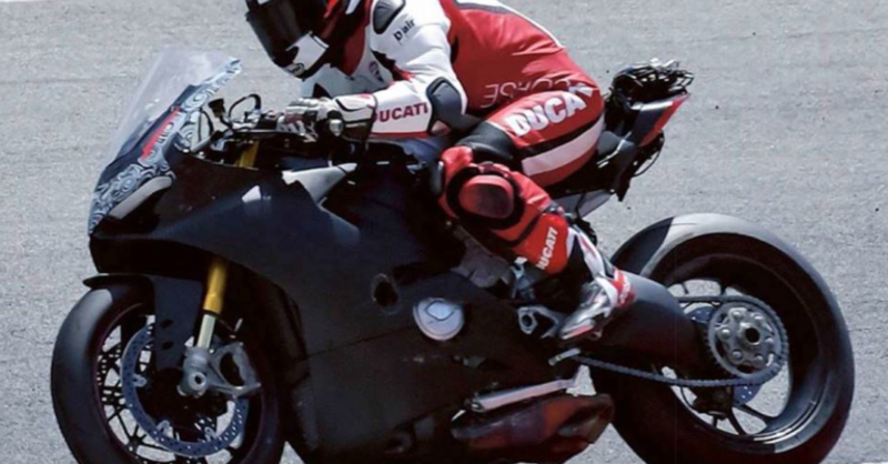 Ducati V4 Superbike: prime foto!