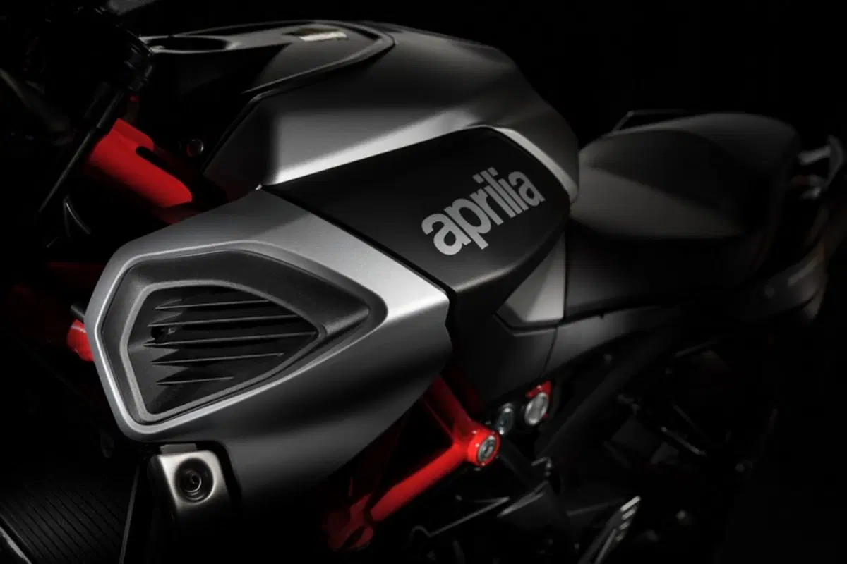Aprilia Shiver 900 (6)