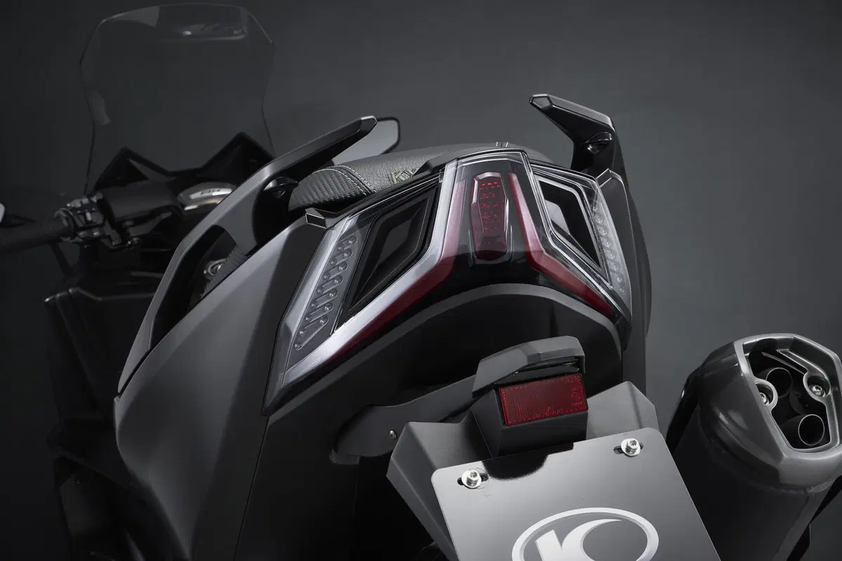 Kymco AK 550 (50)