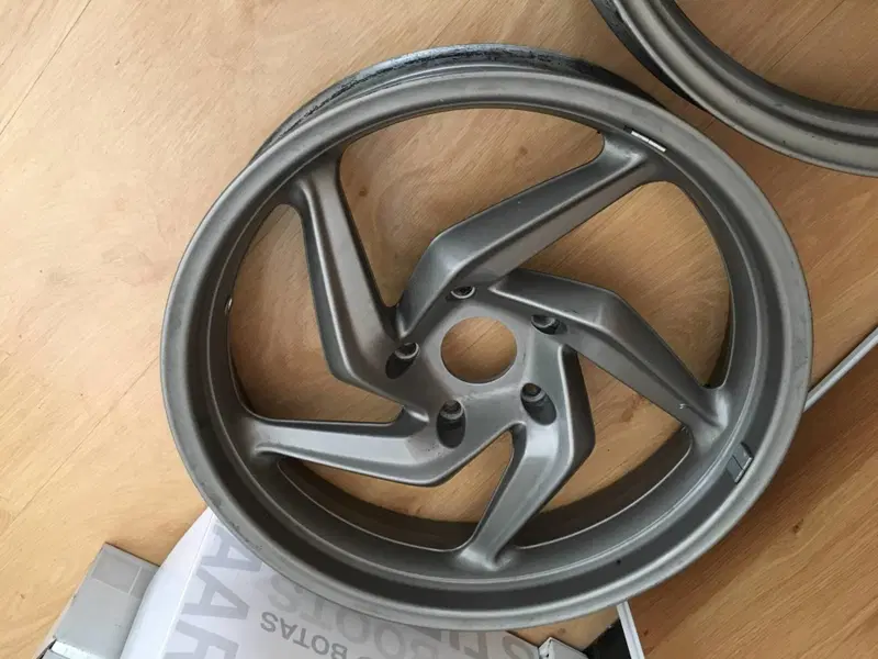 Cerchio Ant. e Post. Bmw R 1200 Gs K25 (3)