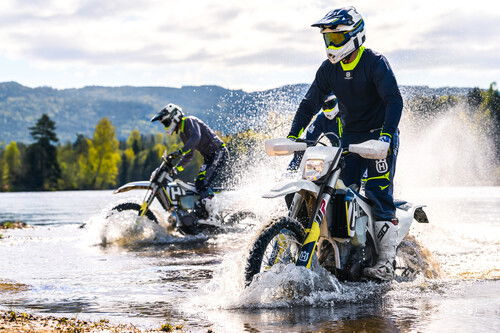 Husqvarna Enduro 2018. Arriva l'iniezione sulle TE250i e TE300i a 2T (4)