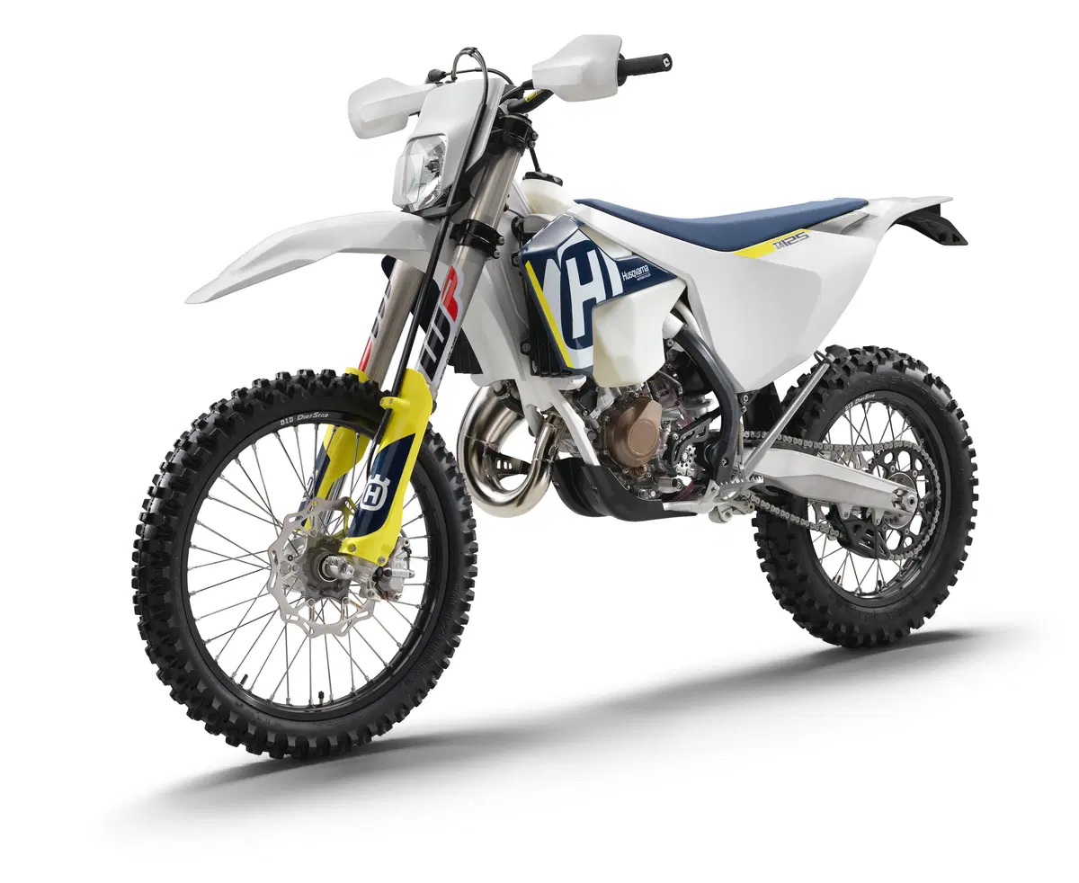 Husqvarna Enduro 2018. Arriva l'iniezione sulle TE250i e TE300i a 2T (17)