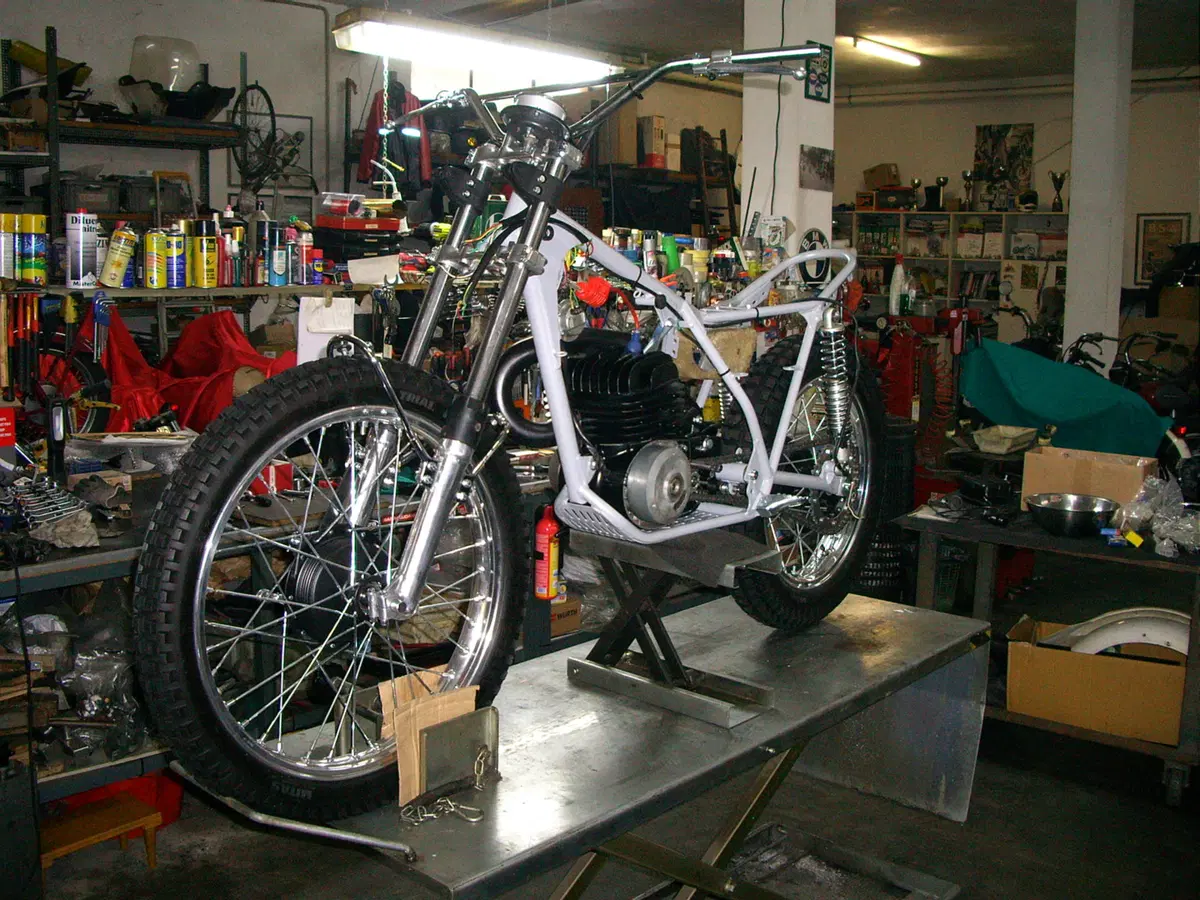 Restaurando, undicesima puntata: Bultaco Alpina 250 (56)