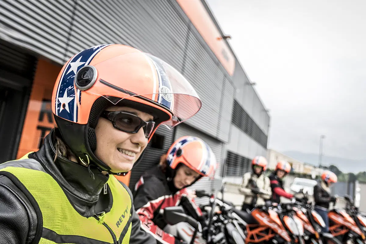 Tester per un giorno sulla KTM Duke 390: la prova delle lettrici!  (47)