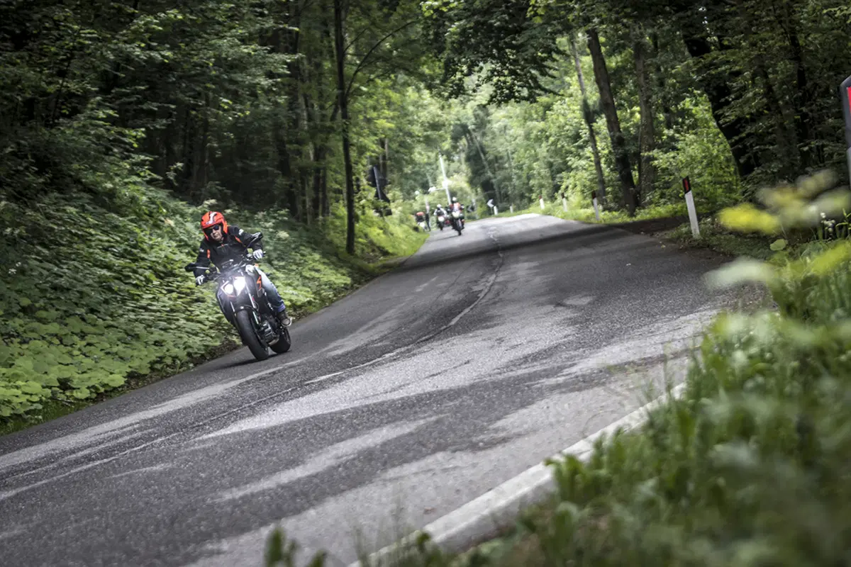Tester per un giorno sulla KTM Duke 390: la prova delle lettrici!  (48)