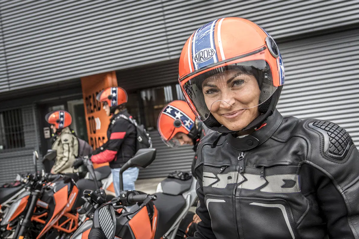 Tester per un giorno sulla KTM Duke 390: la prova delle lettrici!  (62)