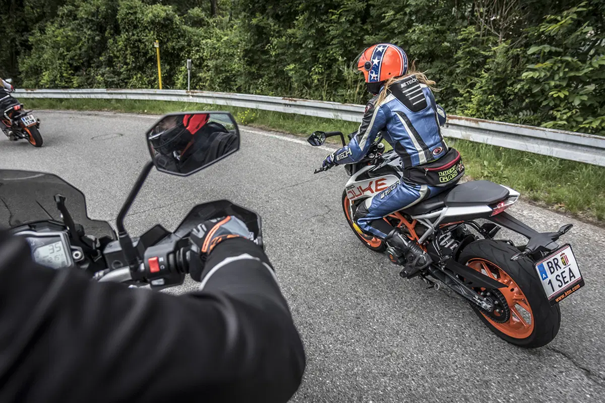 Tester per un giorno sulla KTM Duke 390: la prova delle lettrici!  (68)
