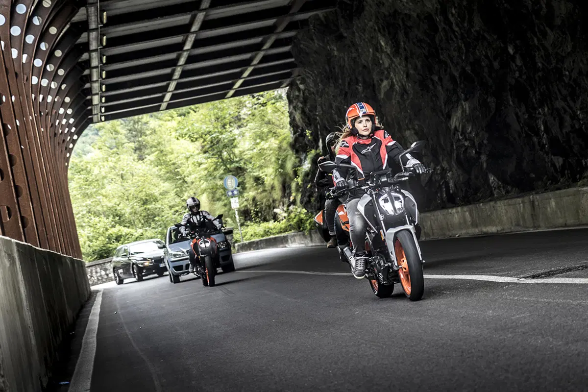 Tester per un giorno sulla KTM Duke 390: la prova delle lettrici!  (74)